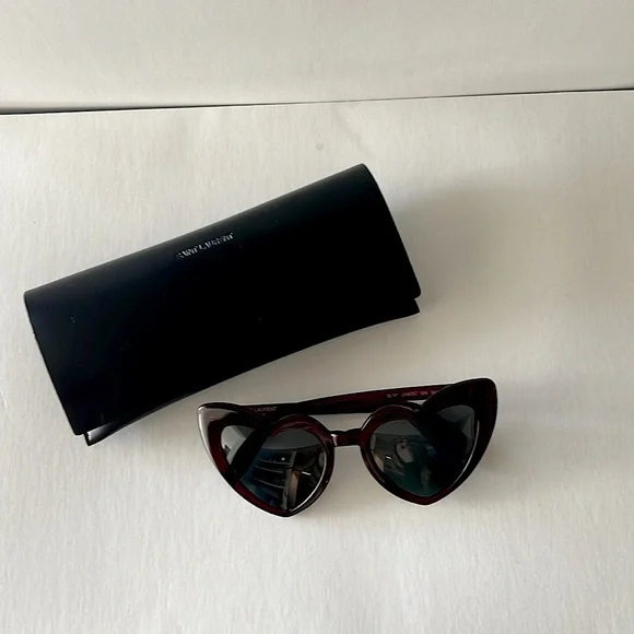 Saint Laurent LOULOU Sunglasses - Picture 7 of 7
